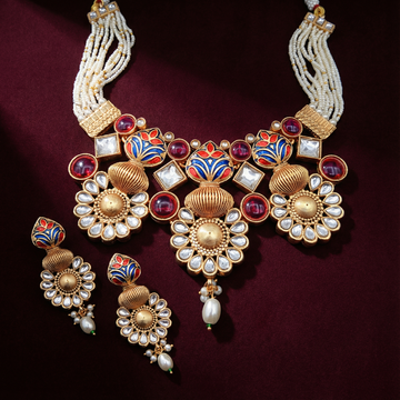 Sonakshi Matte Gold HasadiC hoker Set - Elegant Rajputi Jewellery for Timeless Beauty - nandai.store