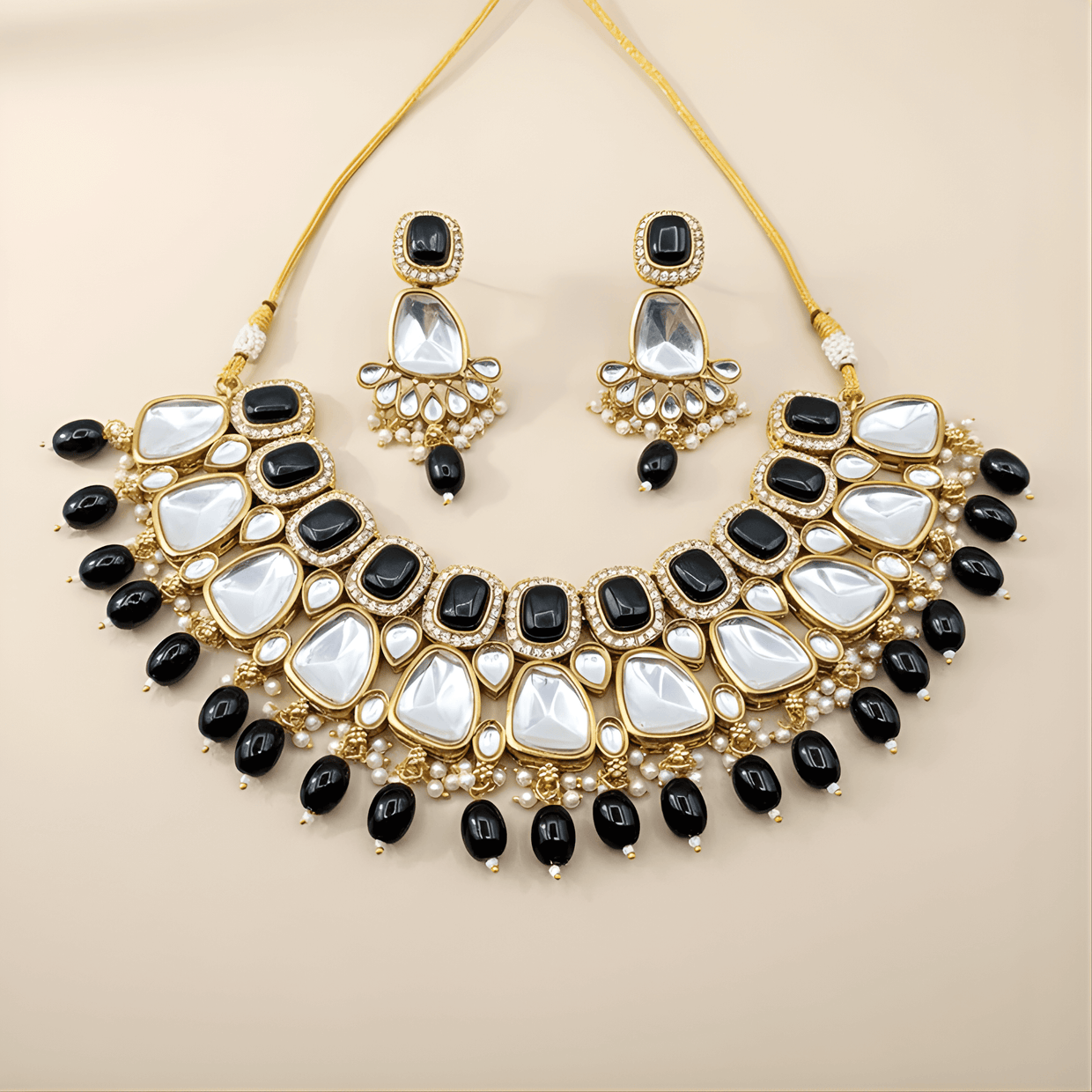 Kundan Jewelry Introduction